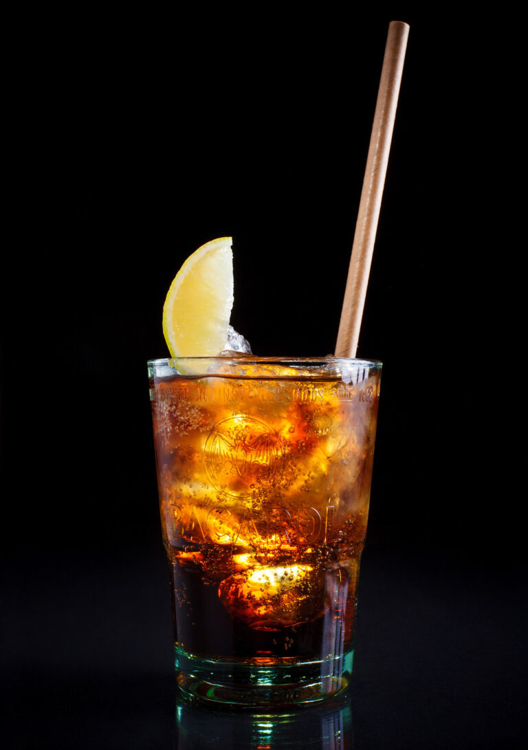 Zdjęcia drinka z lodem, Łukasz Pepol - Fotograf Olsztyn